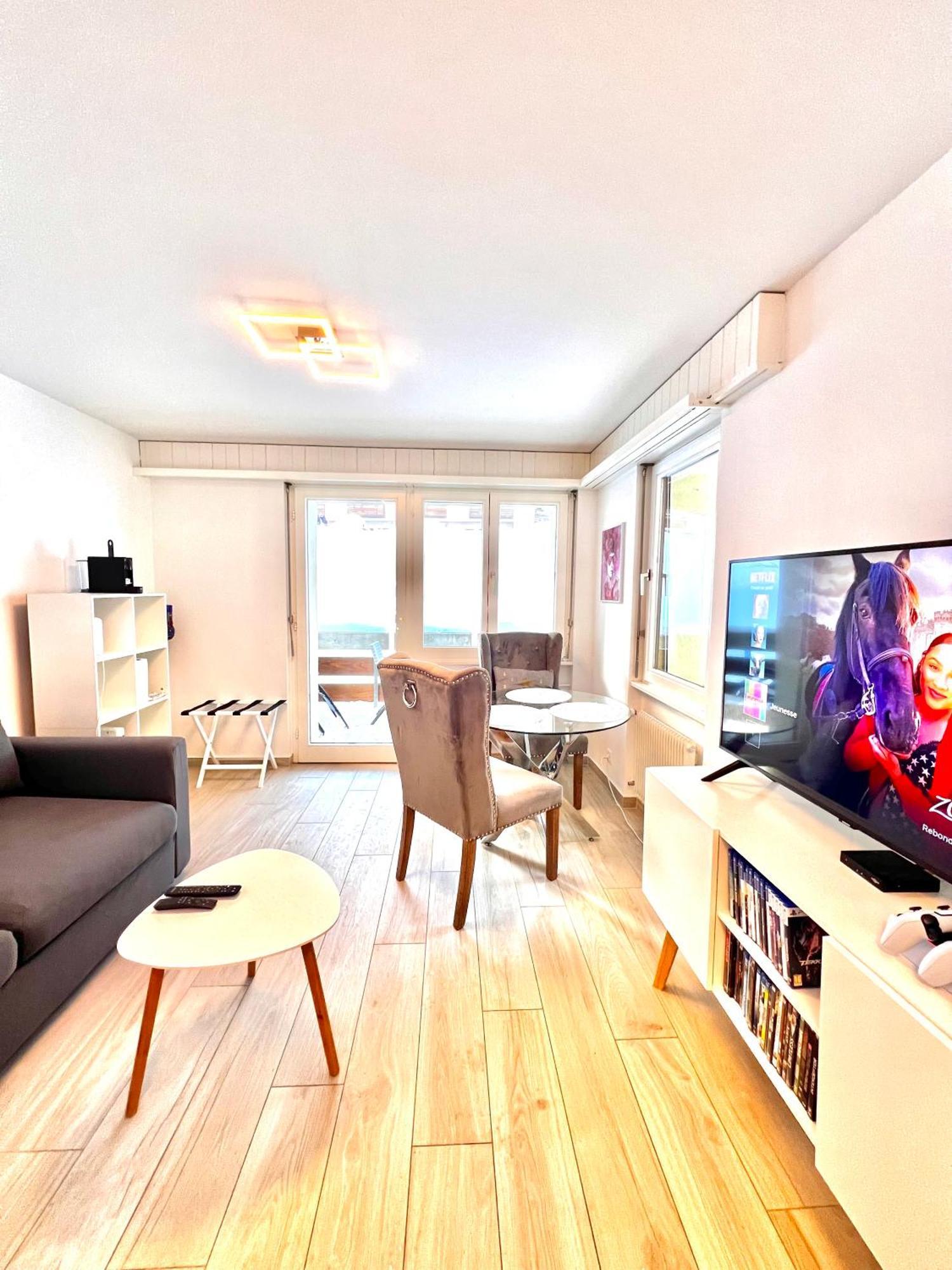 Sandrina - Lumineux Et Renove Apartment *